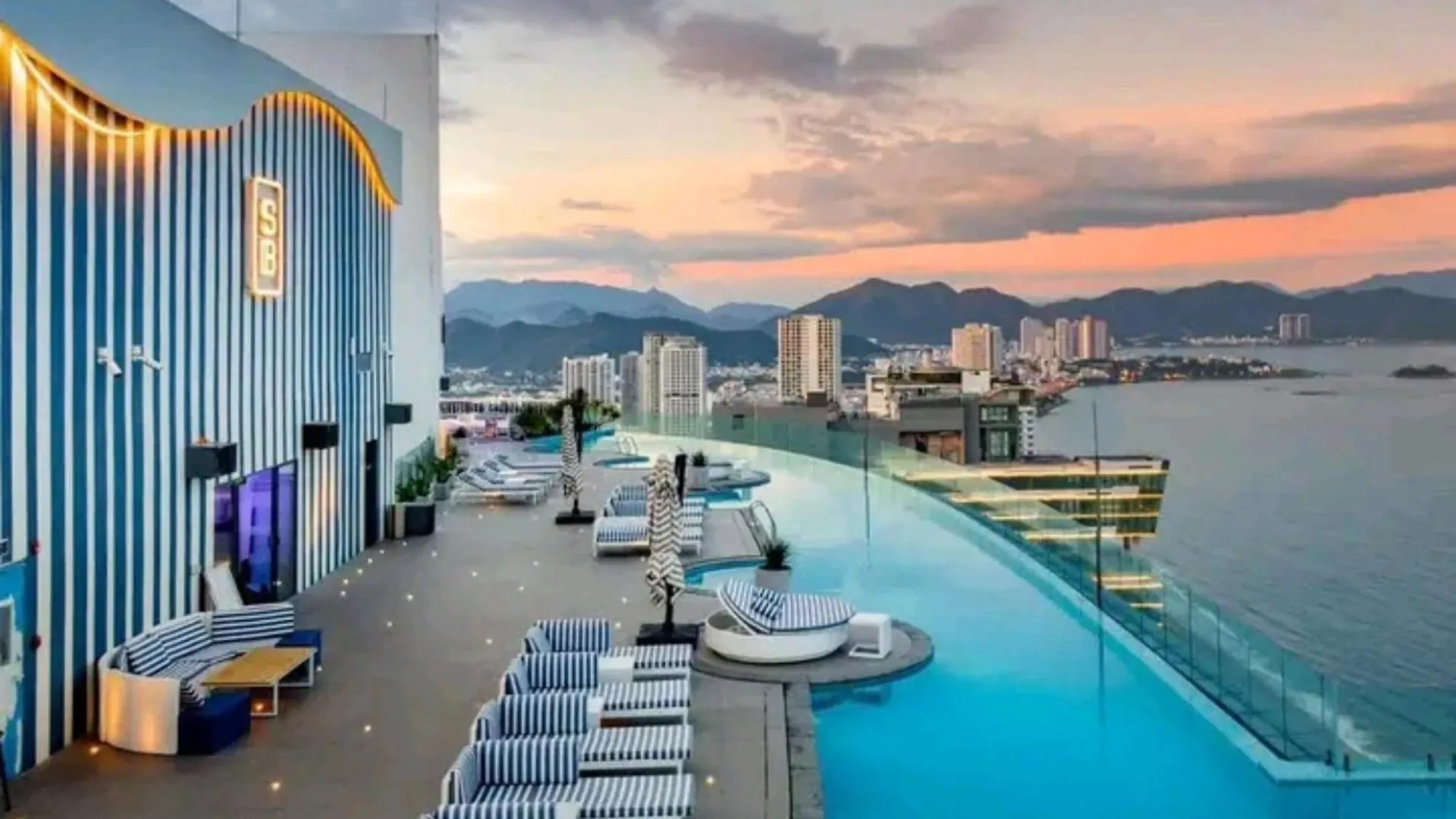 Panorama Nha Trang Sanvilla 5*,  Vietnam